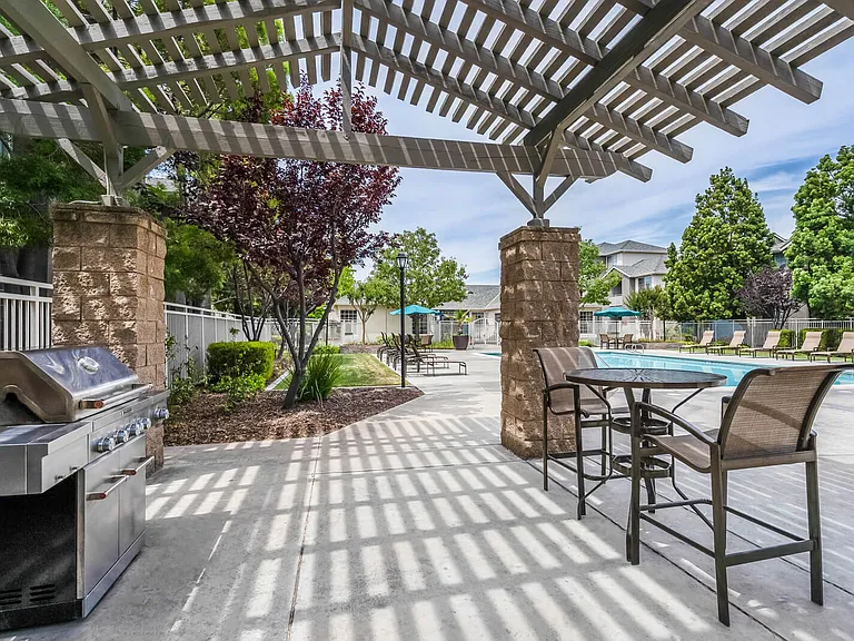 Show off your skills on the grill, poolside
