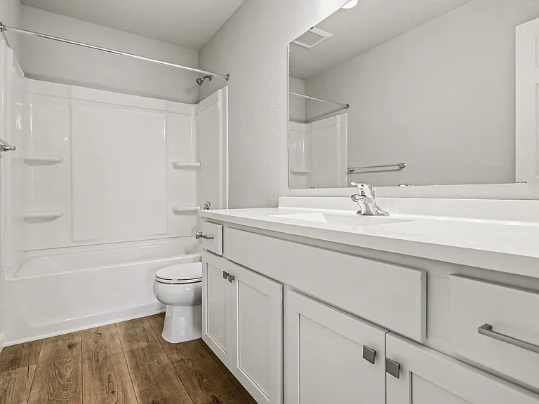 1030 Maple Ave — Photo 6
