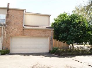 6733 Vanderbilt St, Houston, TX 77005