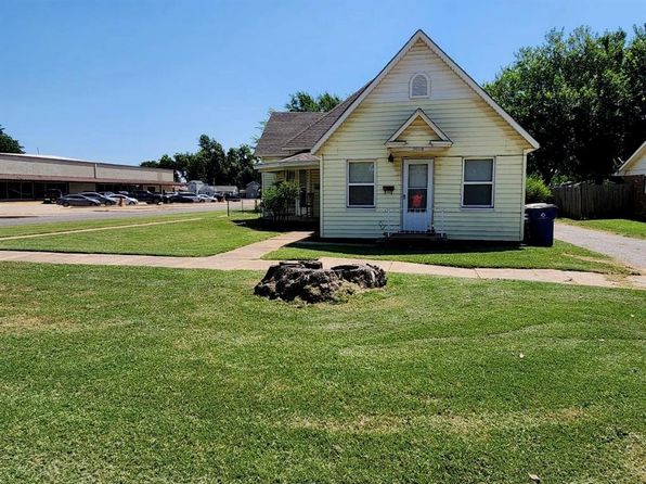 501 S 6th St, Chickasha, OK 73018