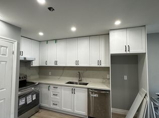 2877A Saint Clair Ave E, Toronto, ON M4B 1N4
