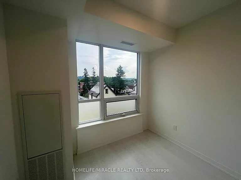 415 Main St W #320 — Photo 11