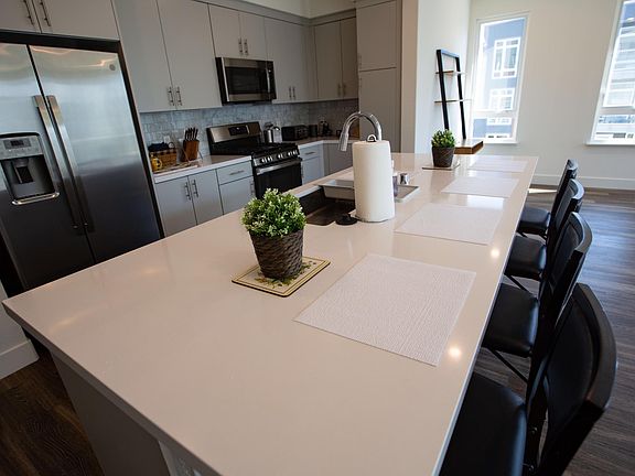 2nd image of 5925 Charlotte Dr Unit 302