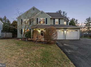 217 Winchester Dr, Horsham, PA 19044