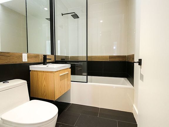 5th image of 246 Johnson Ave Penthouse 3G