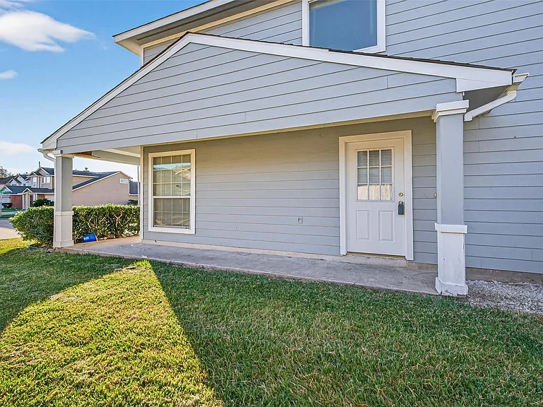 3006 Palace Oaks Dr — Photo 4