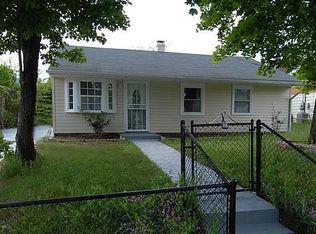 6915 Leyte Dr, Oxon Hill, MD 20745