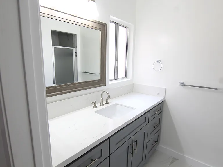 1825 Glendon Ave #1A — Photo 5