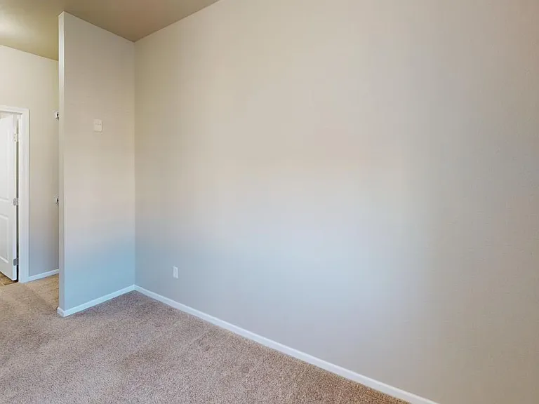 2681 Whispering Creek Cir S — Photo 14