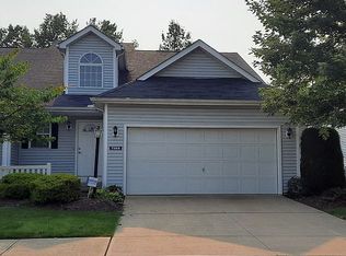 7188 Lilac Ct #3B, North Olmsted, OH 44070