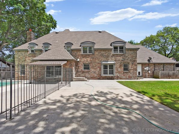 5922 S Jamestown Ave, Tulsa, OK 74135