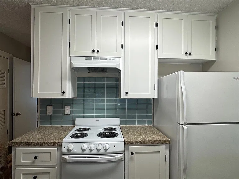 2408 Longview St #108 — Photo 5
