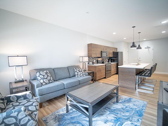 2nd image of 1885 Harbor Vista Dr #1