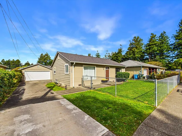 2467 Fern St, Eureka, CA 95503