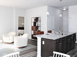 301 Clay Creek Trl #00967C415, Fenton, MO 63026