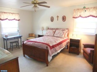 368 Lewis Rd, Springfield, PA 19064