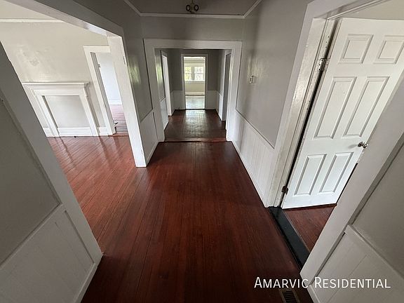 5th image of 703 Cokey Rd