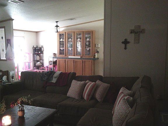 4th image of 23912 Cicada Cir W