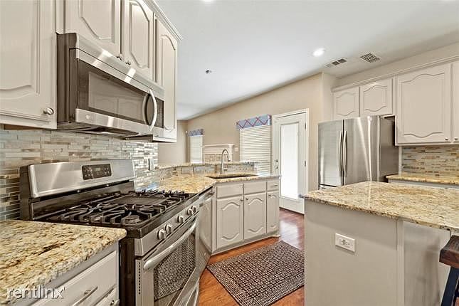 1st image of 4909R Portview Dr