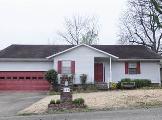 400 Cooper Cir, Paragould, AR 72450