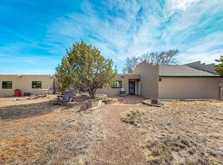5 Encantado Cir, Santa Fe, NM 87508