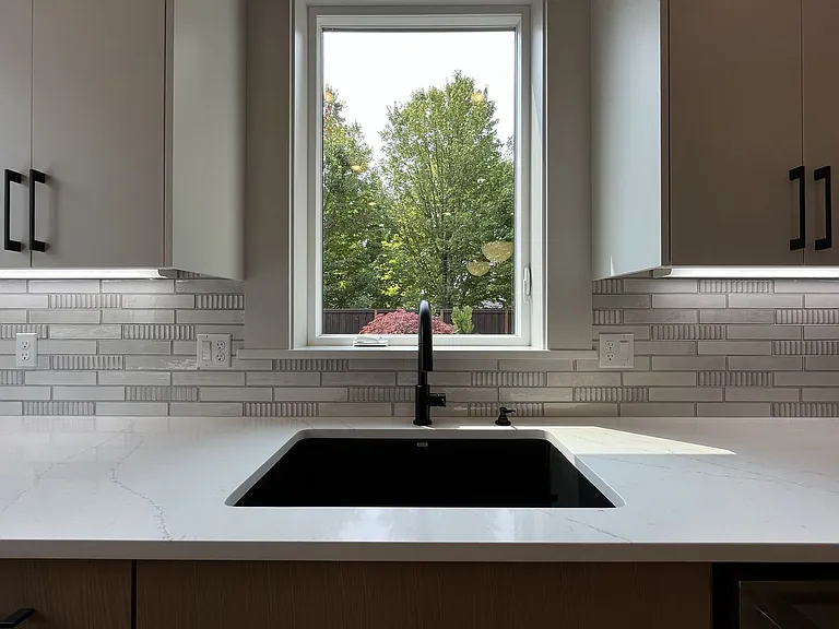 17402 NW Lonerock Dr — Photo 10