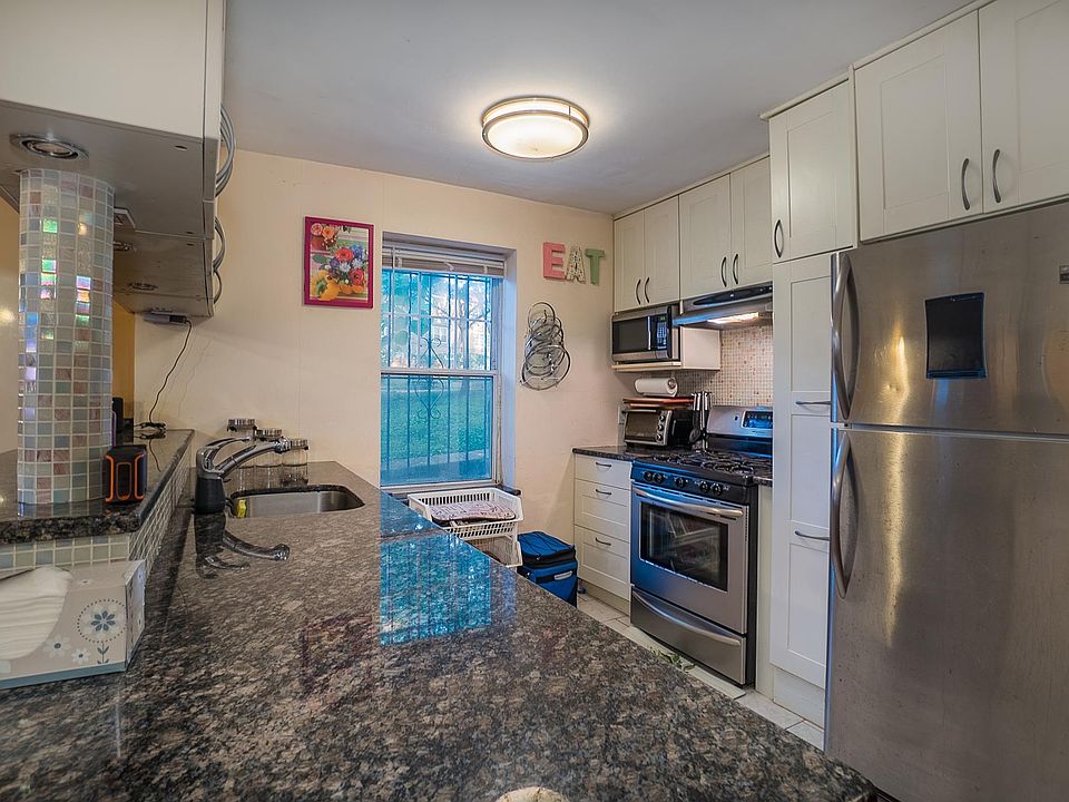 1st image of 150-58 Goethals Ave #52GB