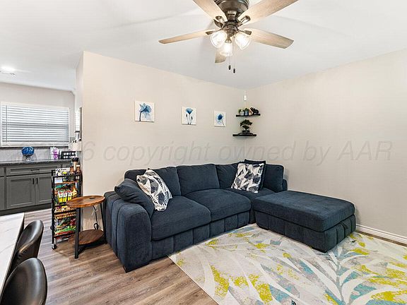 4th image of 1110 NW 19th Ave