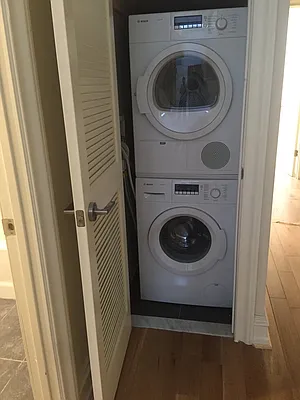 Rented by TheRealEstateCompany.com LLC | media 21