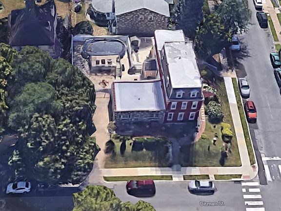 4th image of 6933 Ditman St