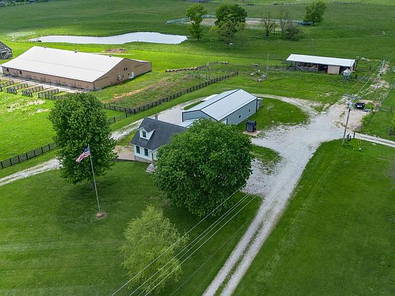 2nd image of 477 Spencer Pike Rd