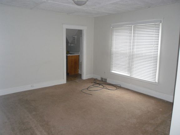 3rd image of 225 N Center St #2