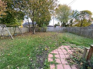 15 W Columbus Rd, South Charleston, OH 45368