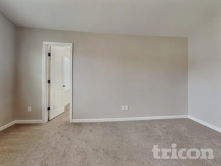 2355 Whisperwood St — Photo 6