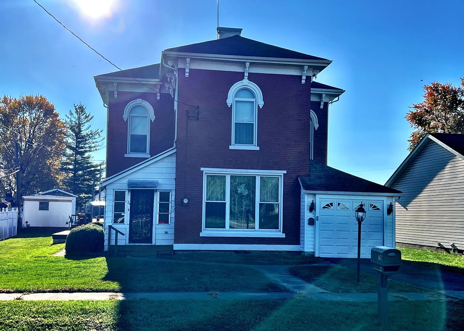 76 Railroad St photo 1