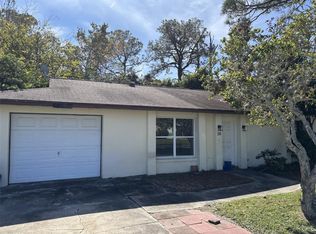 20 Faith Ln, Palm Coast, FL 32137