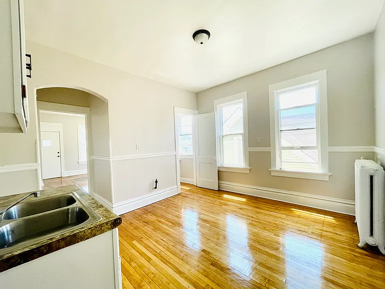 1767 S Pearl St #A — Photo 5