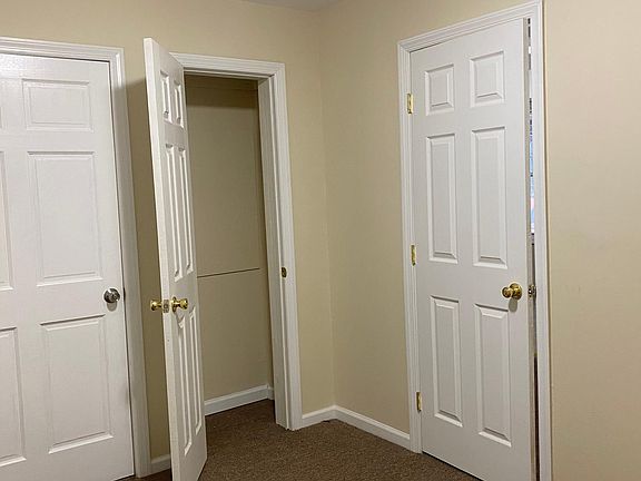 4th image of 10914 Liberty Ave #2