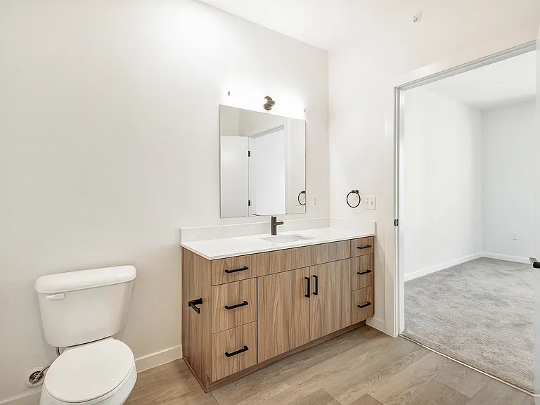 Oso Apartments — Photo 165