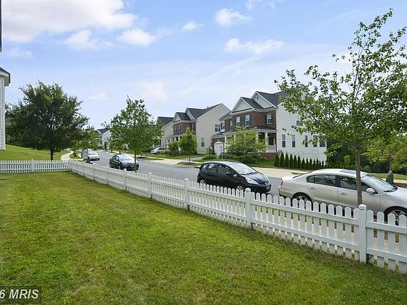 4th image of 23153 Arora Hills Dr