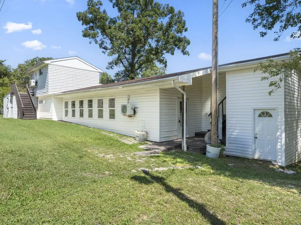 213 4th Street, Rockaway Beach, MO 65740