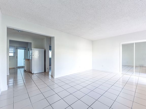 4th image of 1247 Marseille Dr APT 113
