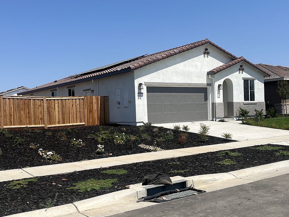 1st image of 1083 Camomille Dr