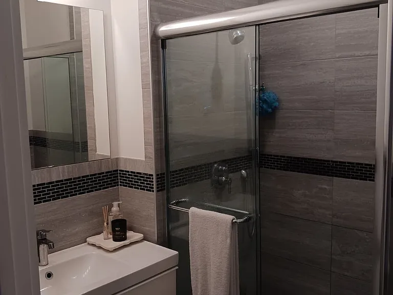 4106 Spruce St #1F — Photo 8