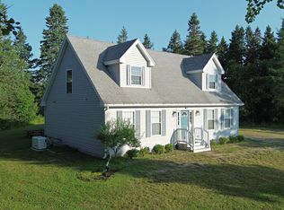 33 Landing Rd, Steuben, ME 04680
