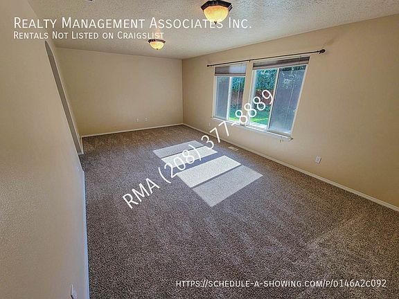 5th image of 569 E Heritage Park St