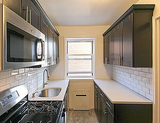 Rented by SW Queens Mezzanine | media 13