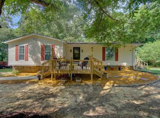 4840 Clifford Rd, Luray, TN 38352