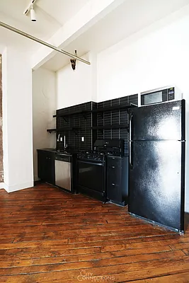 Rented by City Connections Realty | media 18