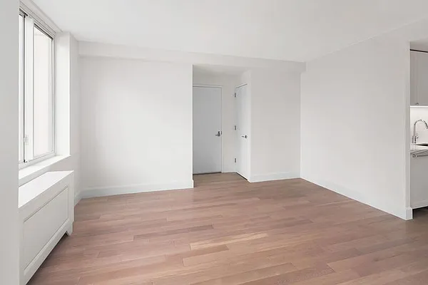 Rented by Compass | media 19